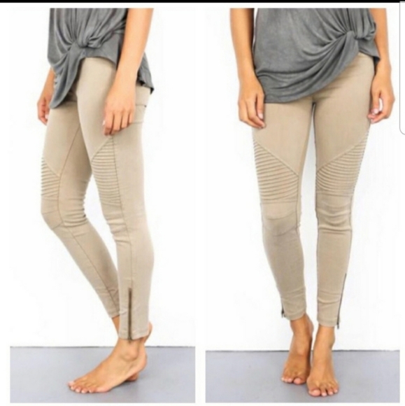 RELISTED LAST 1! Black moto biker jean leggings - Picture 8 of 8